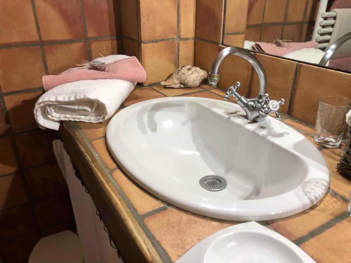 Mas Du Pont De Laute Villa Le Cailar Екстериор снимка