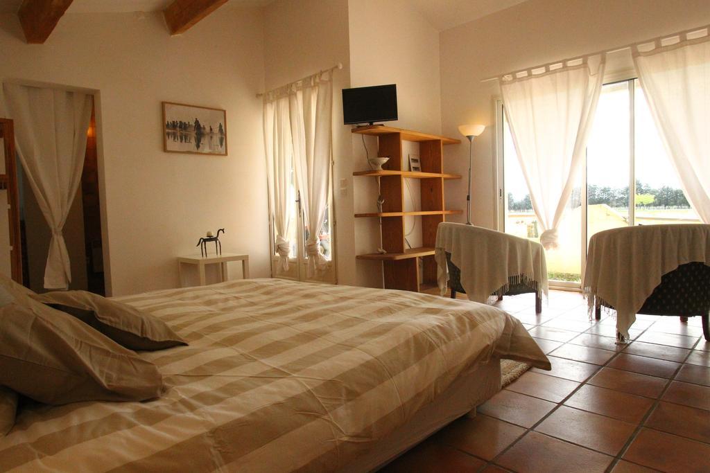 Mas Du Pont De Laute Villa Le Cailar Екстериор снимка